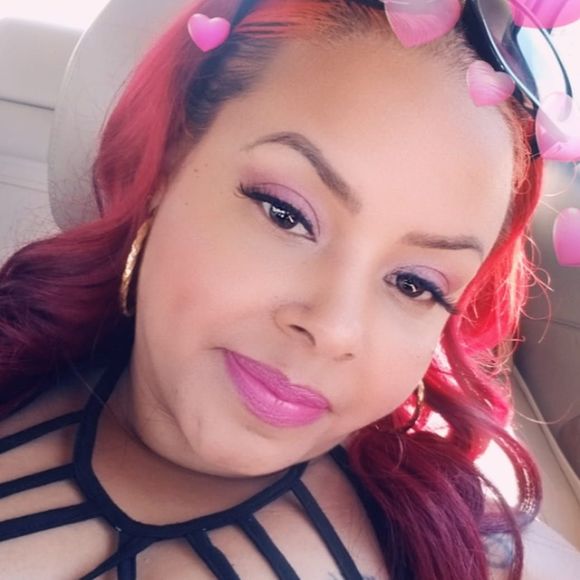 Meet your Posher, Akima - Picture 1 of 1